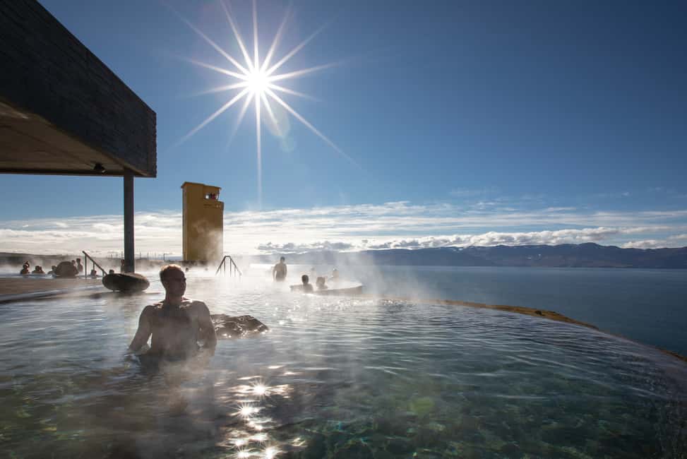 imagen n.º 4 de Husavik: entrada a los baños geotérmicos GeoSea actividad en Húsavík, subida por el proveedor