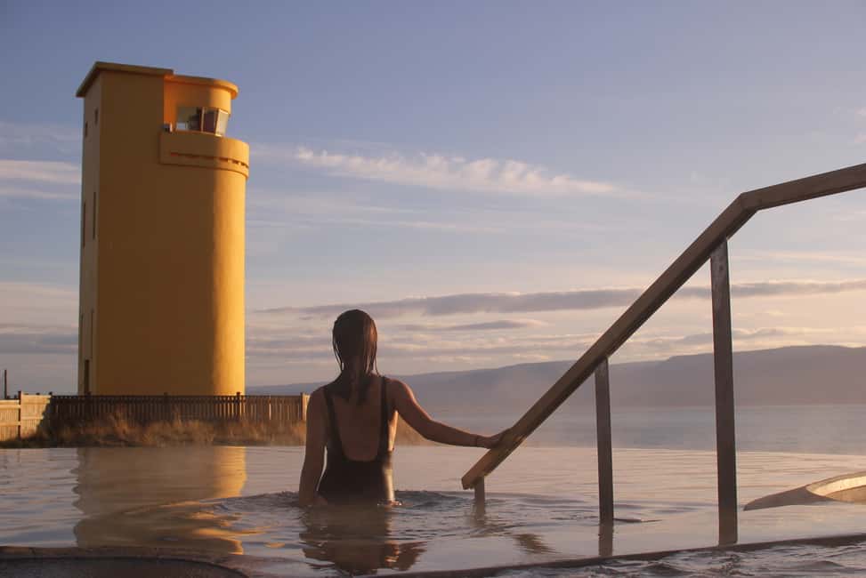 imagen n.º 7 de Husavik: entrada a los baños geotérmicos GeoSea actividad en Húsavík, subida por el proveedor