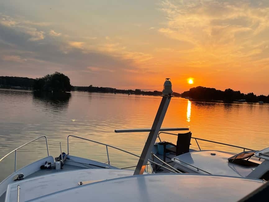 Bild Nr. 6 von 4h Unvergessliche Tour mit Skipper, "Sieben-Seen-Kreuzfahrt" Aktivität in Berlin, hochgeladen vom Anbieter