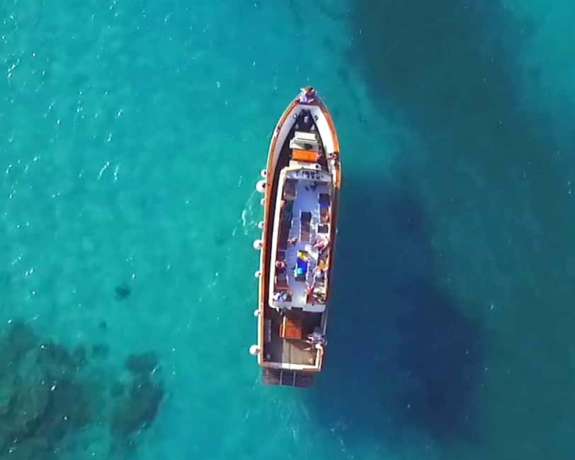image n.3 of Forio: Ischia Island Boat Tour with Local Lunch and Swimming activity in Campania, uploaded by supplier