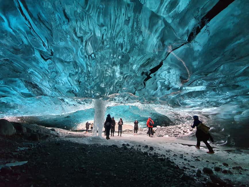 image n.2 of From Reykjavik: 3-Day South Coast Winter Tour with Ice Cave activity in Southern Region, Iceland, uploaded by supplier