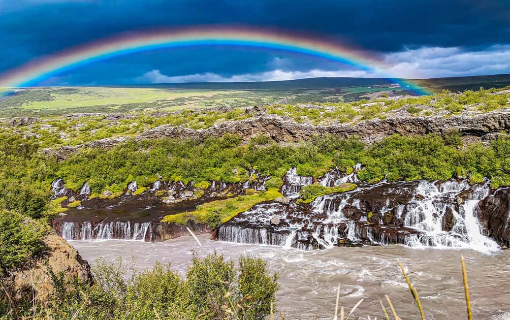 imagen n.º 14 de Reikiavik: Excursión de 2 días por el Oeste con Snæfellsnes y el Círculo de Plata actividad en Vesturland, subida por el proveedor