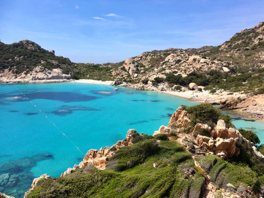 Immagine nº 3 di Da La Maddalena e Palau: Tour di Budelli e Santa Maria attività a Sardegna, caricata dal fornitore