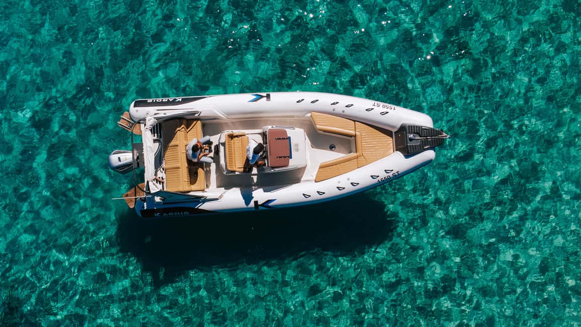 image n.5 of 5 islands Private Boat Tour:Blue Cave,Hvar&Pakleni islands activity in Split, uploaded by supplier