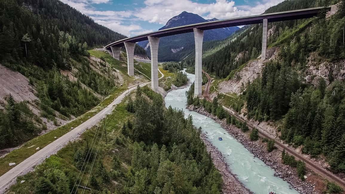 image n.7 of Kicking Horse River: Whitewater Rafting Experience activity in British Columbia, uploaded by supplier