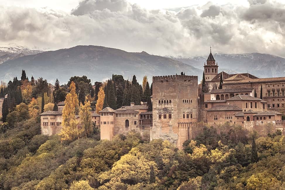 image n.2 of Granada: Alhambra, Cathedral, Royal Chapel and Albayzin tour activity in Granada, uploaded by supplier