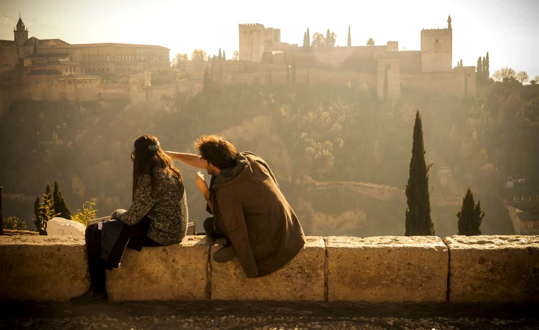 image n.1 of Granada: Alhambra, Cathedral, Royal Chapel and Albayzin tour activity in Granada, uploaded by supplier