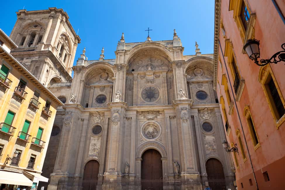 image n.3 of Granada: Alhambra, Cathedral, Royal Chapel and Albayzin tour activity in Granada, uploaded by supplier