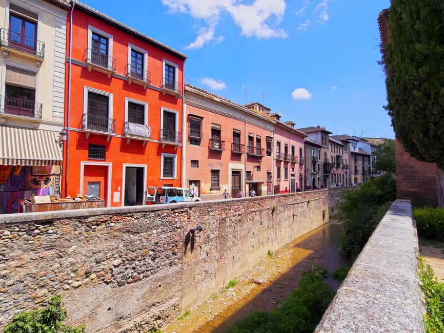 image n.4 of Granada: Alhambra, Cathedral, Royal Chapel and Albayzin tour activity in Granada, uploaded by supplier