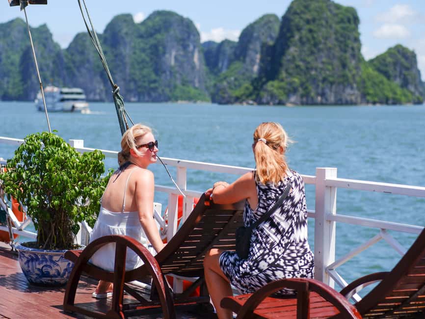image n.27 of Hanoi: Islands & Caves Ha Long Cruise with Lunch & Kayaking activity in Dong Bac, uploaded by supplier