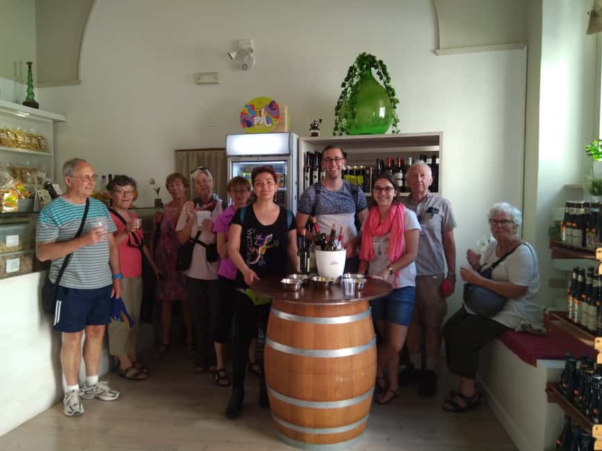 Immagine nº 8 di Lecce: Tour guidato e degustazione di vini in bicicletta attività a Lecce, caricata dal fornitore