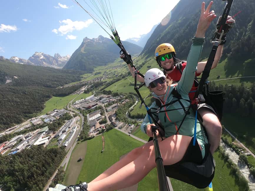 Bild Nr. 2 von Neustift im Stubaital: Tandem-Gleitschirmflug mit Panoramablick Aktivität in Tirol, hochgeladen vom Anbieter