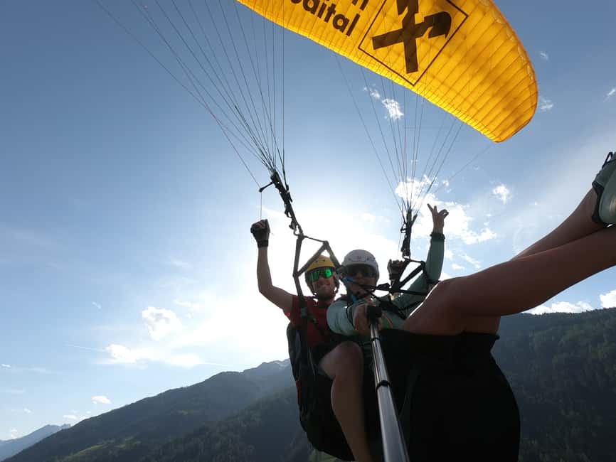 Bild Nr. 3 von Neustift im Stubaital: Tandem-Gleitschirmflug mit Panoramablick Aktivität in Tirol, hochgeladen vom Anbieter