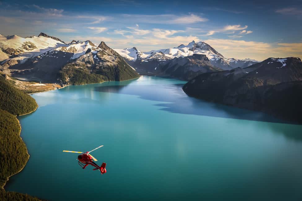 image n.2 of Whistler: Glacier Helicopter Tour and Mountain Landing activity in British Columbia, uploaded by supplier
