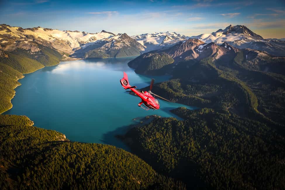 image n.7 of Whistler: Glacier Helicopter Tour and Mountain Landing activity in British Columbia, uploaded by supplier