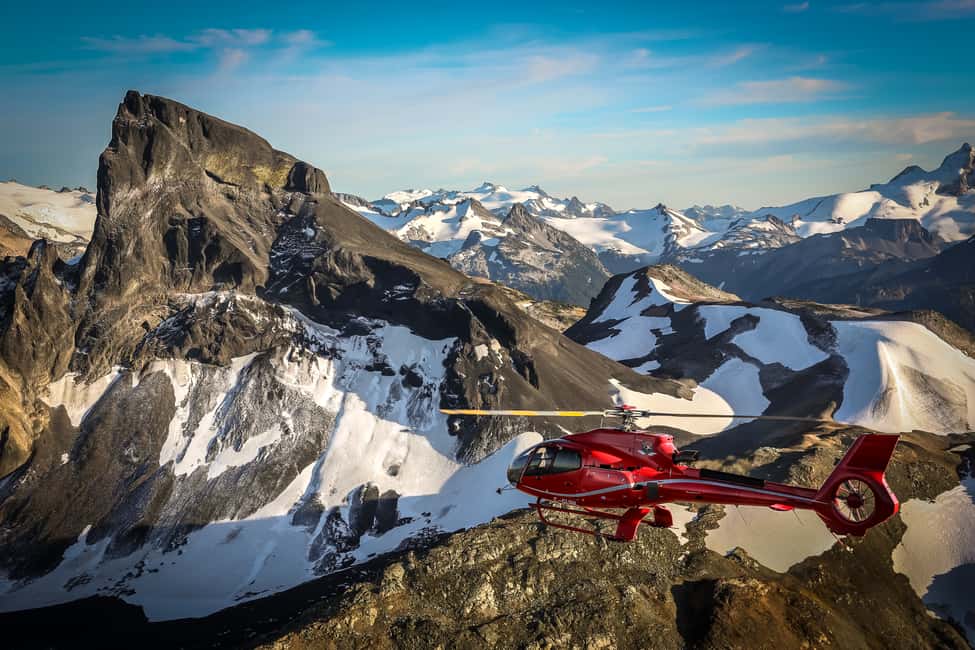 image n.9 of Whistler: Glacier Helicopter Tour and Mountain Landing activity in British Columbia, uploaded by supplier