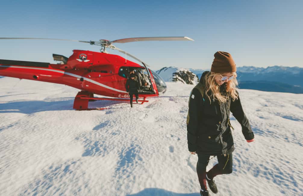 image n.11 of Whistler: Glacier Helicopter Tour and Mountain Landing activity in British Columbia, uploaded by supplier
