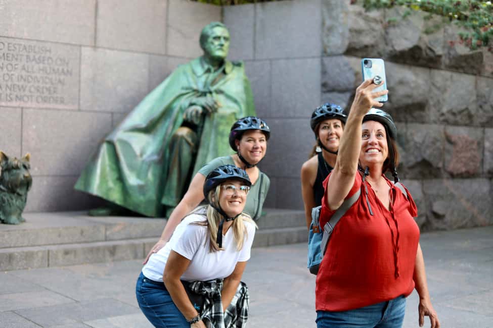 image n.8 of Washington DC: Monuments and Memorials Bike Tour activity in Washington, DC, uploaded by supplier