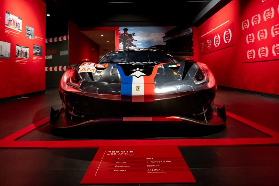 imagem n.9 de Maranello: Museu da Ferrari e Pista de Fiorano Combo Eco Tour atividade em Maranello, carregada pelo fornecedor