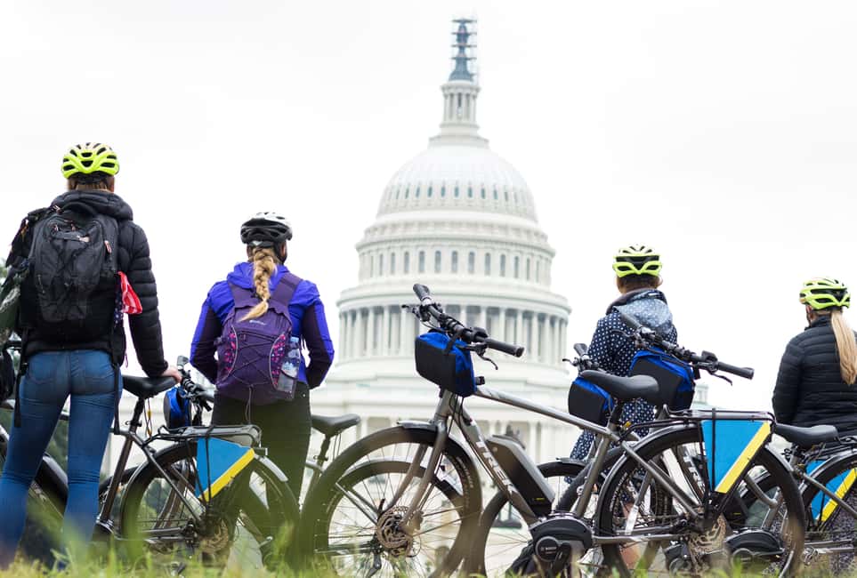 image n.11 of Washington DC: Monuments and Memorials Bike Tour activity in Washington, DC, uploaded by supplier