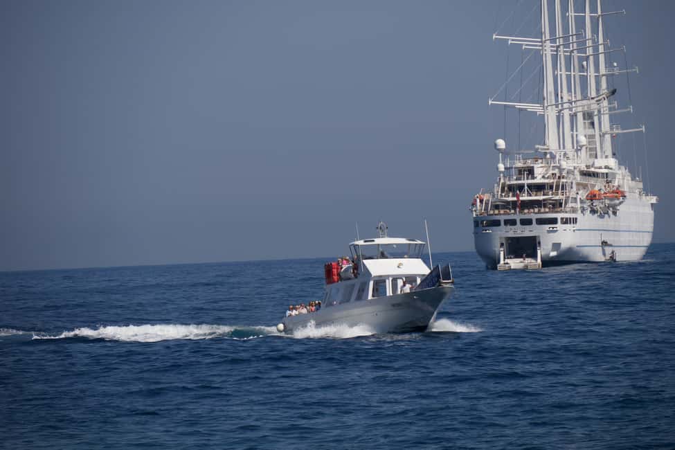 imagem n.10 de Capri: excursão turística pela ilha com parada na Gruta Azul atividade em Anacapri, carregada pelo fornecedor