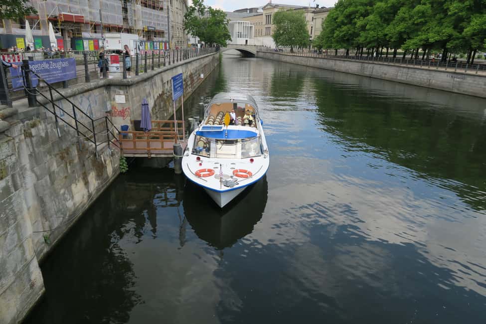 Bild Nr. 5 von Berlin: E-Boat Sightseeing Spree-Kreuzfahrt auf Deutsch & Englisch Aktivität in Berlin, hochgeladen vom Anbieter