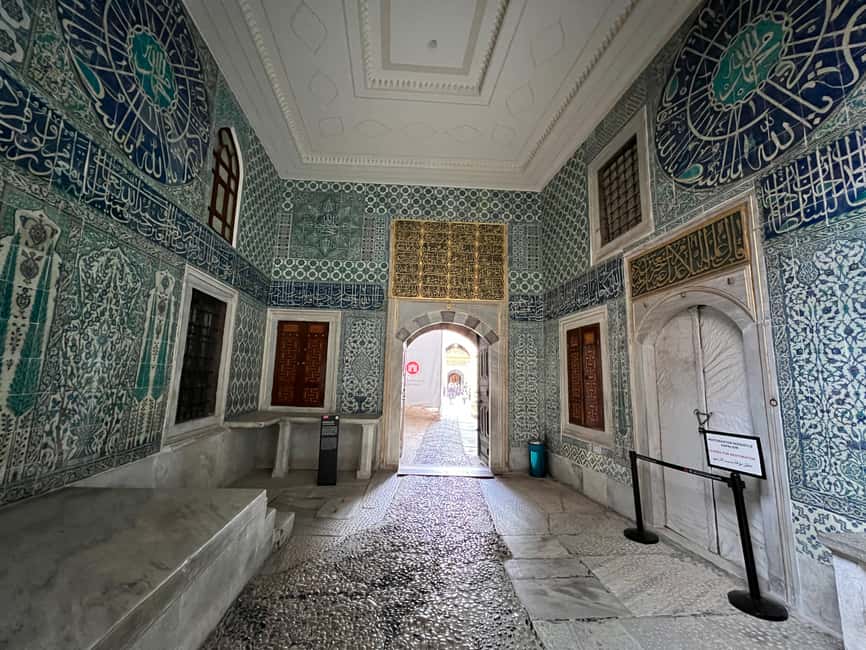 imagem n.18 de Palácio de Topkapi e Harém - Visita guiada - Salta as filas - Todos os ingressos incluídos atividade em Istambul, carregada pelo fornecedor