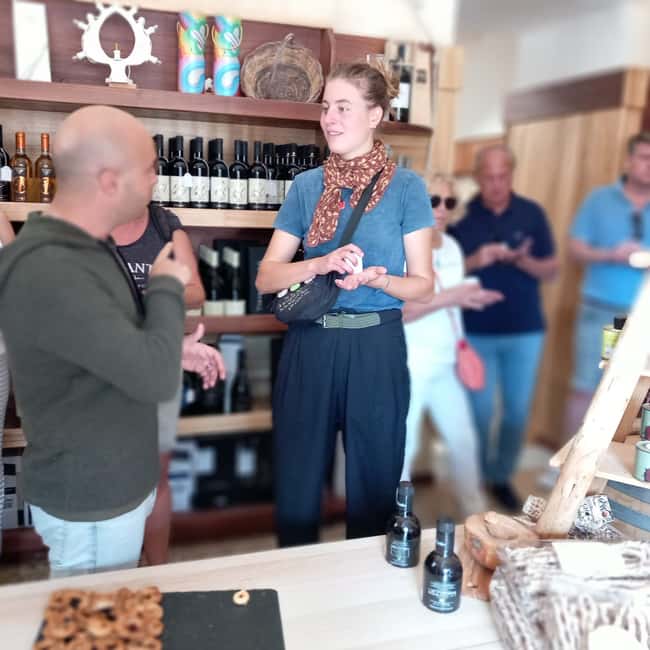 Immagine nº 6 di Lecce: Tour guidato e degustazione di vini in bicicletta attività a Lecce, caricata dal fornitore