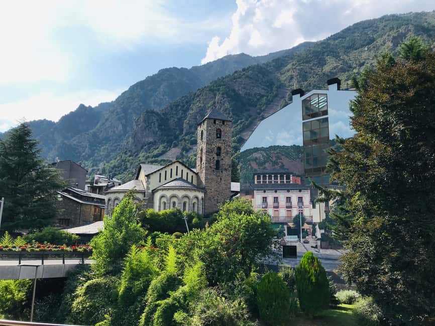 Bild Nr. 6 von Barcelona: Private geführte Tagestour nach Andorra mit Abholung Aktivität in Andorra la Vella, hochgeladen vom Anbieter