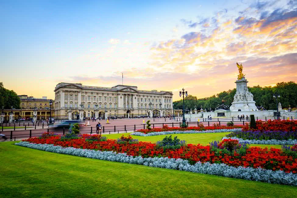 image n.5 of London: Private Royal Tour with Changing of the Guard activity in London, uploaded by supplier