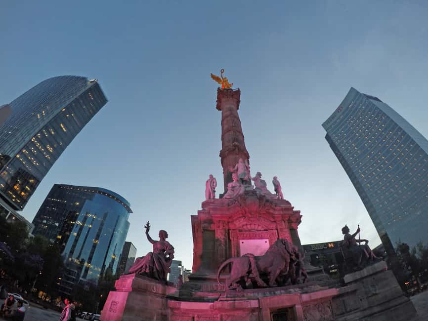 image n.3 of Mexico City: Hop-on Hop-off City Tour by Turibus 1-Day Pass activity in Mexico City, uploaded by supplier