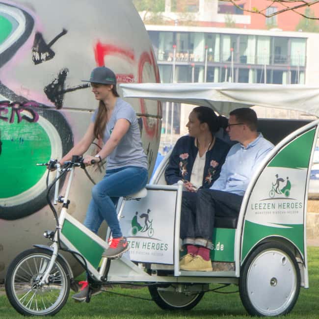 imagem n.2 de Tour pelos destaques de Münster com guia de riquixá atividade em Münster, carregada pelo fornecedor
