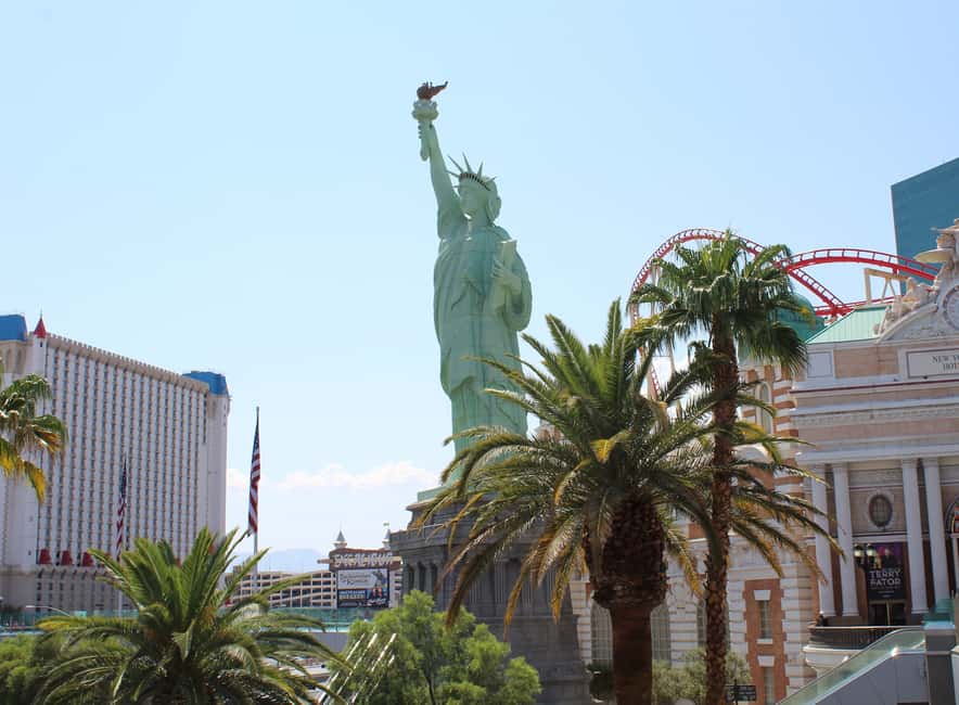 image n.5 of Las Vegas: Foodie Walking Tour on The Strip with Tastings activity in Las Vegas, uploaded by supplier