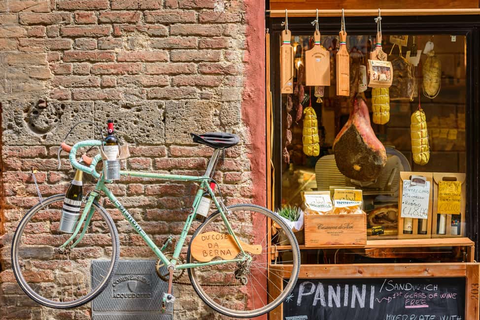 image n.1 of Lucca: Guided Food Walking Tour with Tastings activity in Lucca, uploaded by supplier