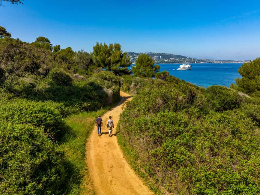 Cannes içindeki Cannes'dan: Ste. Marguerite Adası'na Gidiş-Dönüş Feribot etkinliğinin tedarikçi tarafından yüklenen 4 no'lu görseli