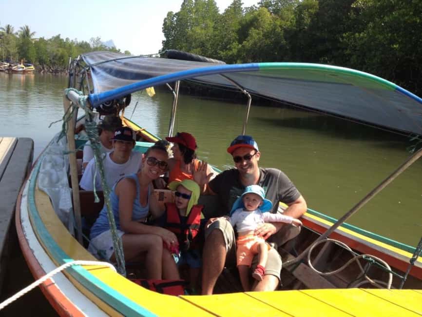 Immagine nº 2 di Khaolak: tour della baia di Phang Nga, dell'isola di Tapu e del villaggio di Panyi attività a Golfo del Siam, caricata dal fornitore