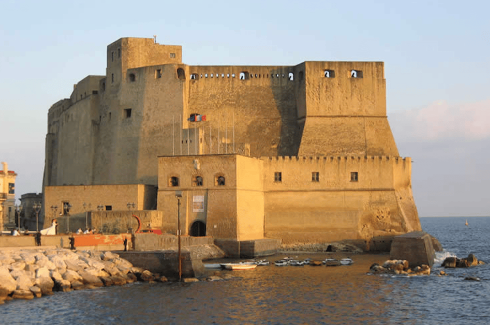 Image N°4 de Naples : Tour de ville privé avec le Castel Sant'Elmo et les églises activité à Naples, publiée par le prestataire