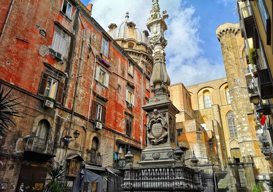 Image N°2 de Naples : Tour de ville privé avec le Castel Sant'Elmo et les églises activité à Naples, publiée par le prestataire
