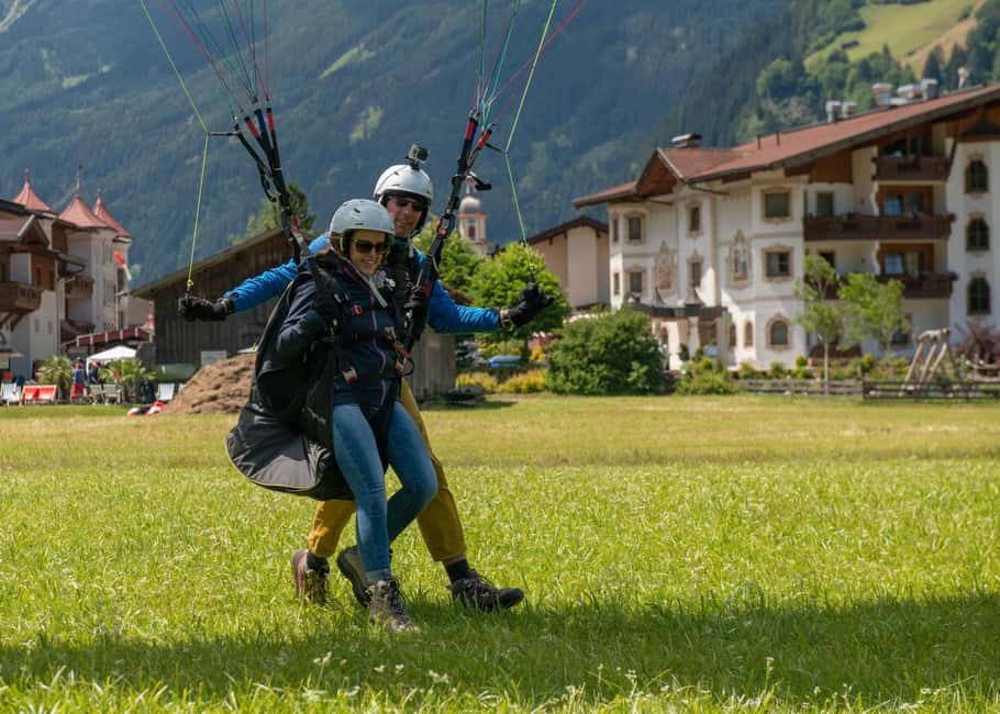 imagem n.16 de Neustift im Stubaital: Voo de Parapente Tandem atividade em Tirol, carregada pelo fornecedor