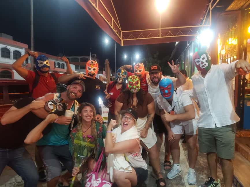 imagem n.11 de Cancún: Lucha Libre com Tacos, Margaritas e Degustação de Tequila atividade em Quintana Roo, carregada pelo fornecedor