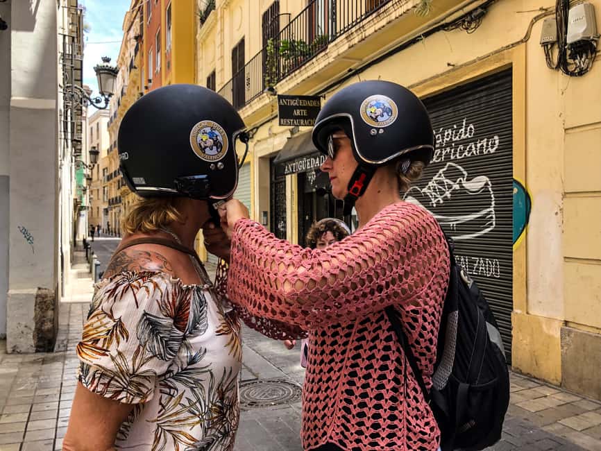 Bild Nr. 6 von Valencia: Die Highlights Tour im Oldtimer-Seitenwagen Aktivität in Valencia, hochgeladen vom Anbieter