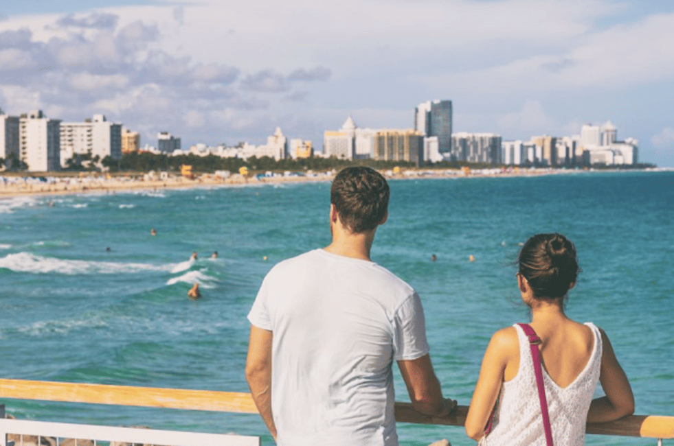 imagen n.º 1 de Fort Lauderdale: Excursión en grupo reducido con crucero por la costa actividad en Fort Lauderdale, subida por el proveedor