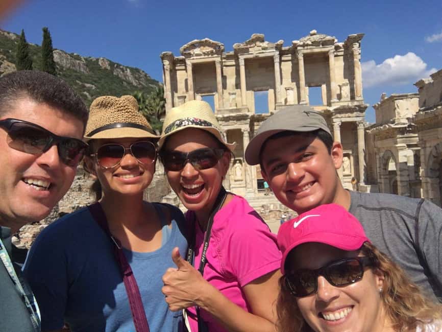 bild nr.8 av Från Kusadasi: Efesostur med Marias hus och lunch aktivitet i Pamukkale, uppladdad av arrangören