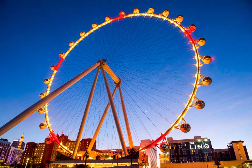 image n.6 of Las Vegas: High Roller Entry Ticket with In-Cabin Open Bar activity in Las Vegas, uploaded by supplier