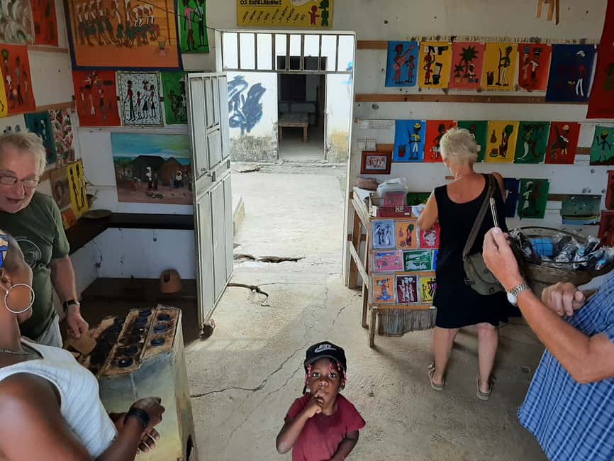 imagem n.3 de Ilha de Santiago: Passeio turístico de dia inteiro atividade em Praia, Cabo Verde, carregada pelo fornecedor