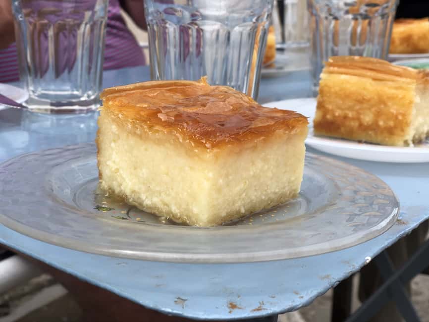 Image N°19 de Naxos : Visite culinaire dans les villages locaux activité à Apeiranthos, publiée par le prestataire