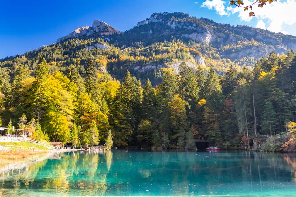 imagen n.º 17 de Desde Interlaken: Excursión a las Cuevas Beatus, el Lago Azul y el Lago de Thun actividad en Interlaken, subida por el proveedor