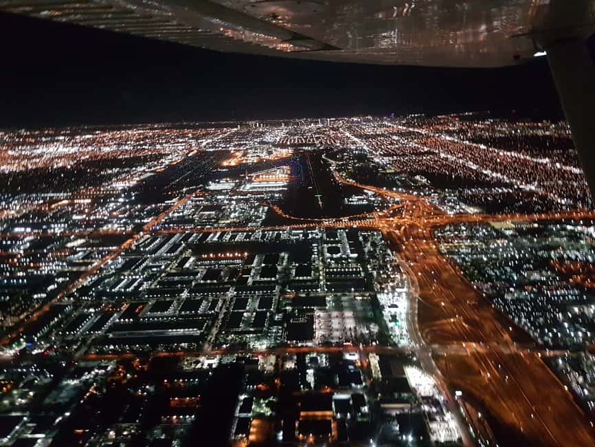 imagen n.º 12 de Miami Beach: Tour aéreo privado Night Lights - Champán gratis actividad en Miami, subida por el proveedor