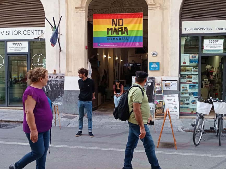 image n.2 of Palermo storie e segreti: tour tra arte misteri e leggende activity in Palermo, uploaded by supplier