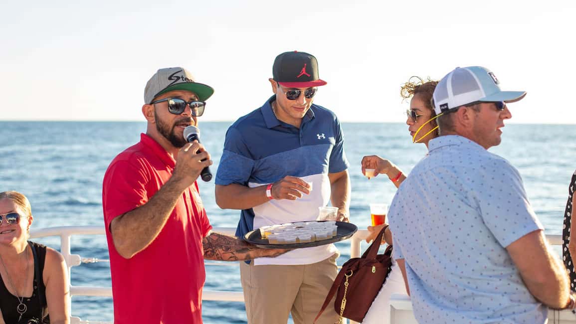 image n.17 of Los Cabos: Sunset Dinner Cruise with Transportation activity in Cabo San Lucas, uploaded by supplier